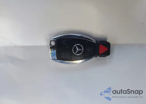 2018 Mercedes-Benz Glc 300 from USA, damaged, VIN WDC0G4JB6JV090692